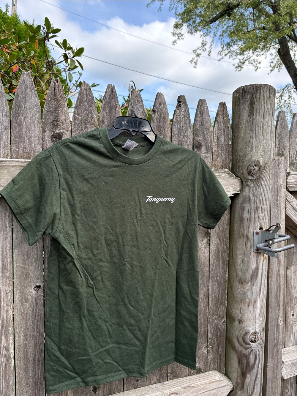 Gildan small Tanqueray Damn Fancy heavy cotton tee. NWOT!